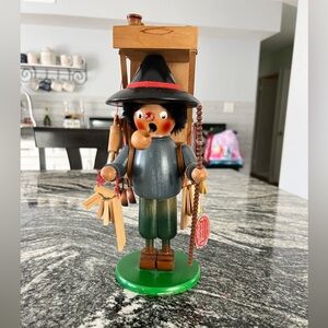 Vintage Steinbach Volkunst German Hohenhameln Peddler Smoker